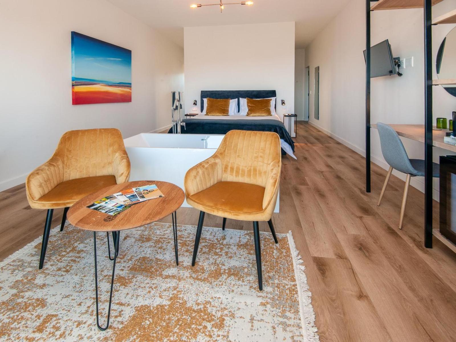 Glow Boutique Suites & Guesthouse ヘルマナス 部屋 写真